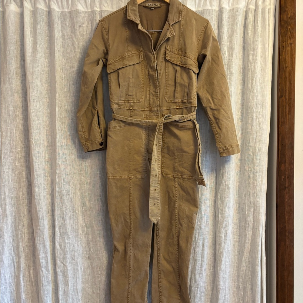 Alex Mill Expedition Jumpsuit in Washed Twill EUC